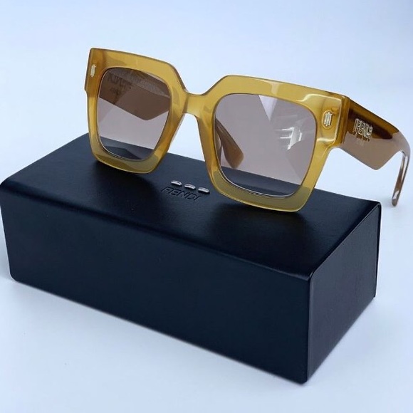 FENDI Acetate Oversized Square Sunglasses - FF0457 - Picture 11 of 13